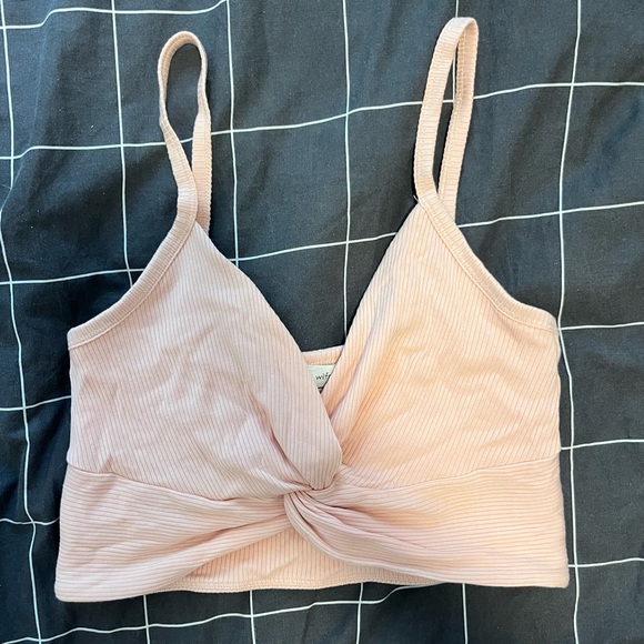 Aritzia Wilfred twisty pink tank top - Picture 1 of 3